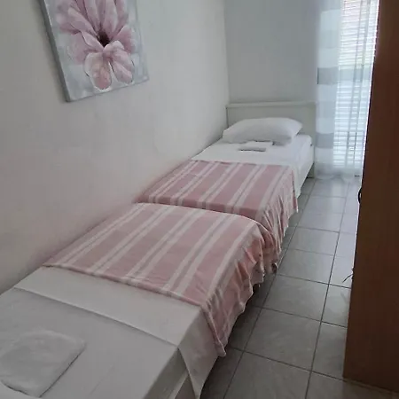 Josip Apartament *